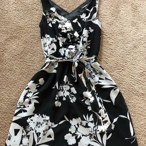 Cute floral Express dress